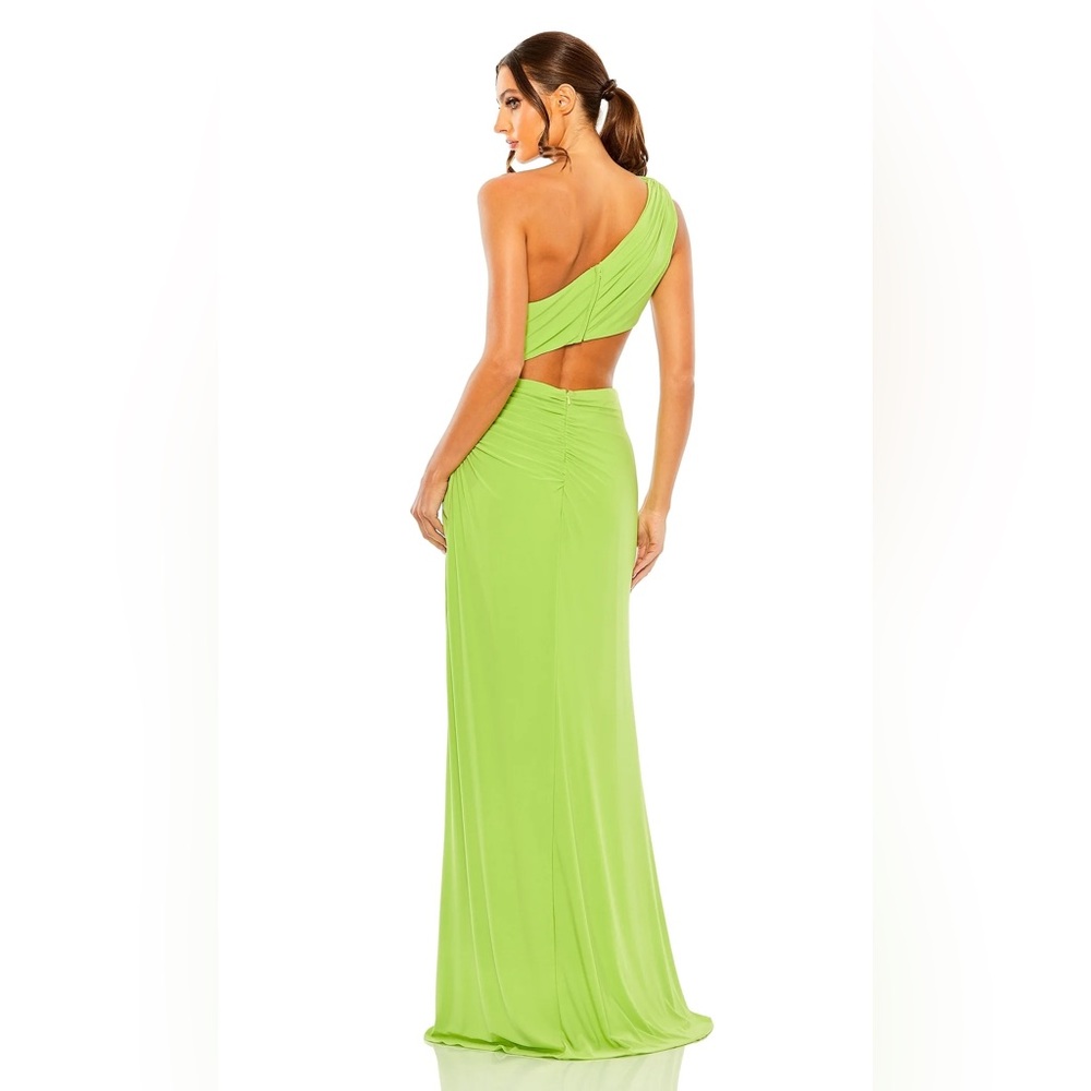 Mac Duggal Seductive Side-cut Sheath Dress - Picture 2 of 2